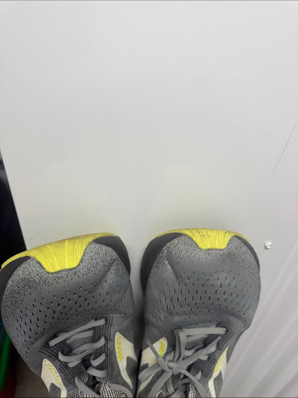 Brooks Men’s Gray Athletic Running Shoes with Yellow Accent - Picture 3 of 5